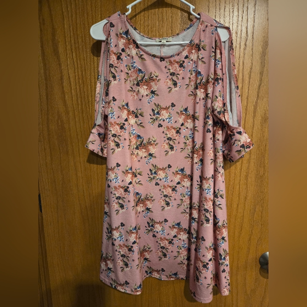 Cute pinkish floral long top or floral dress